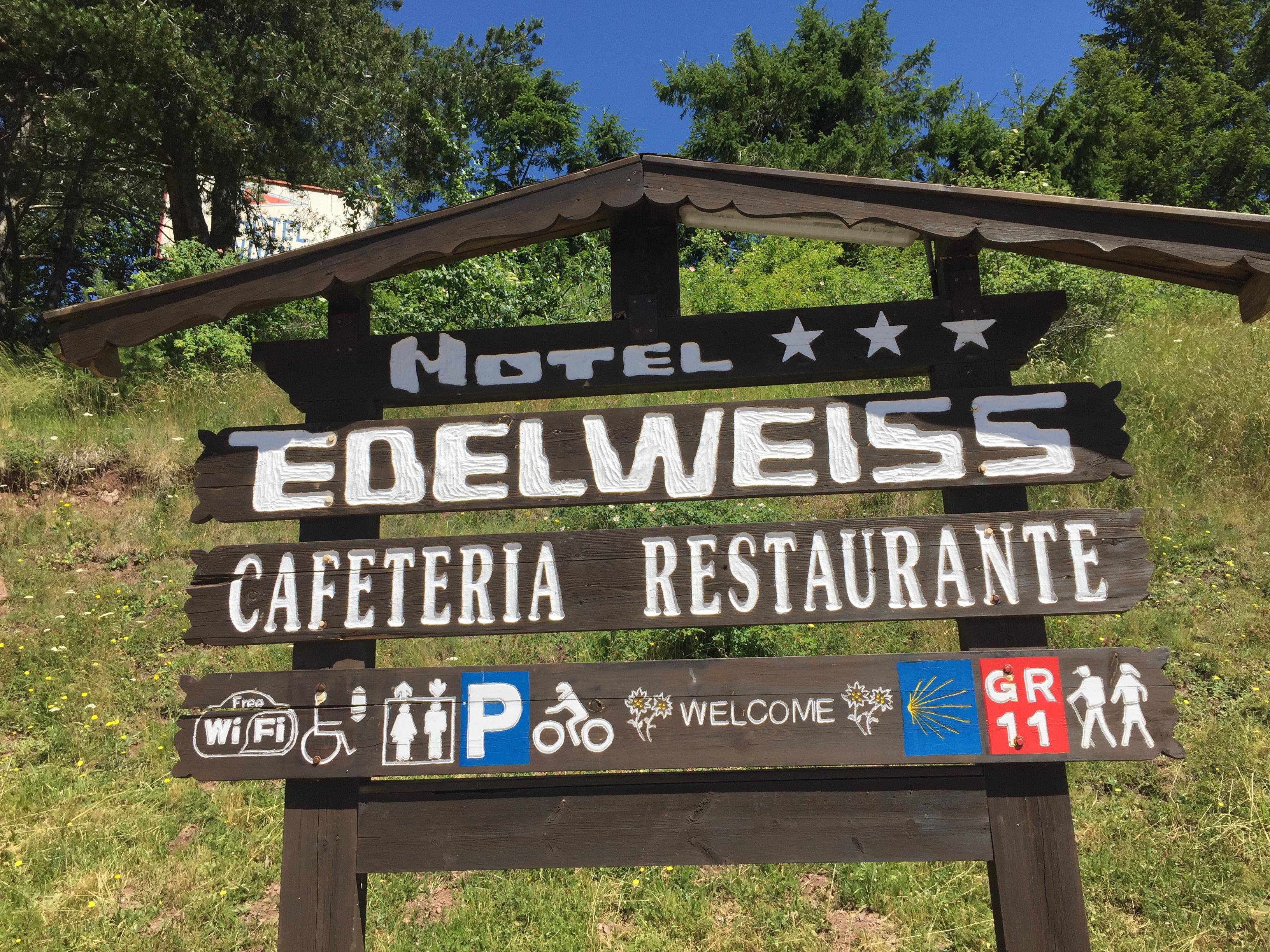 Hotel Edelweiss Канданчу Экстерьер фото