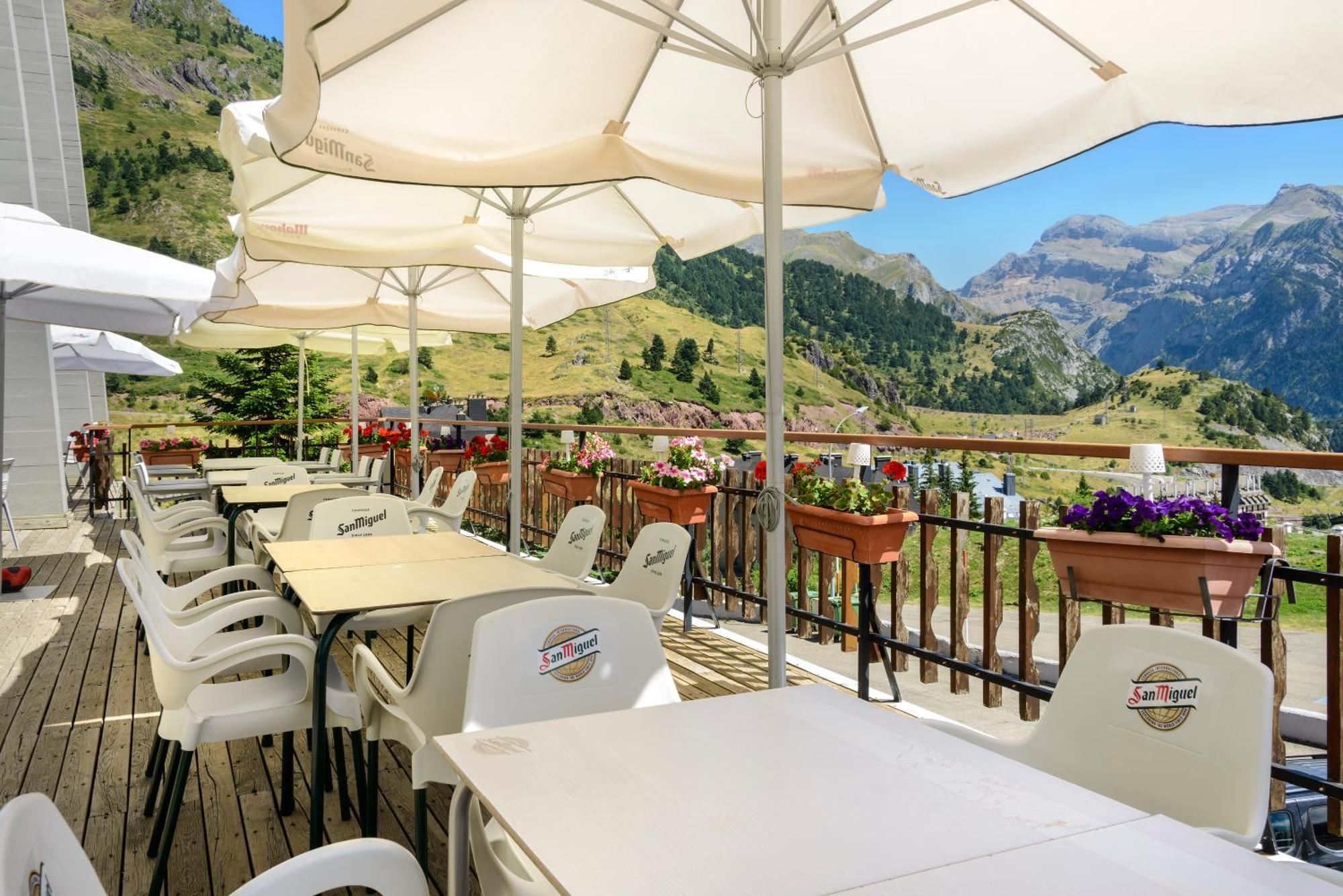 Hotel Edelweiss Канданчу Экстерьер фото